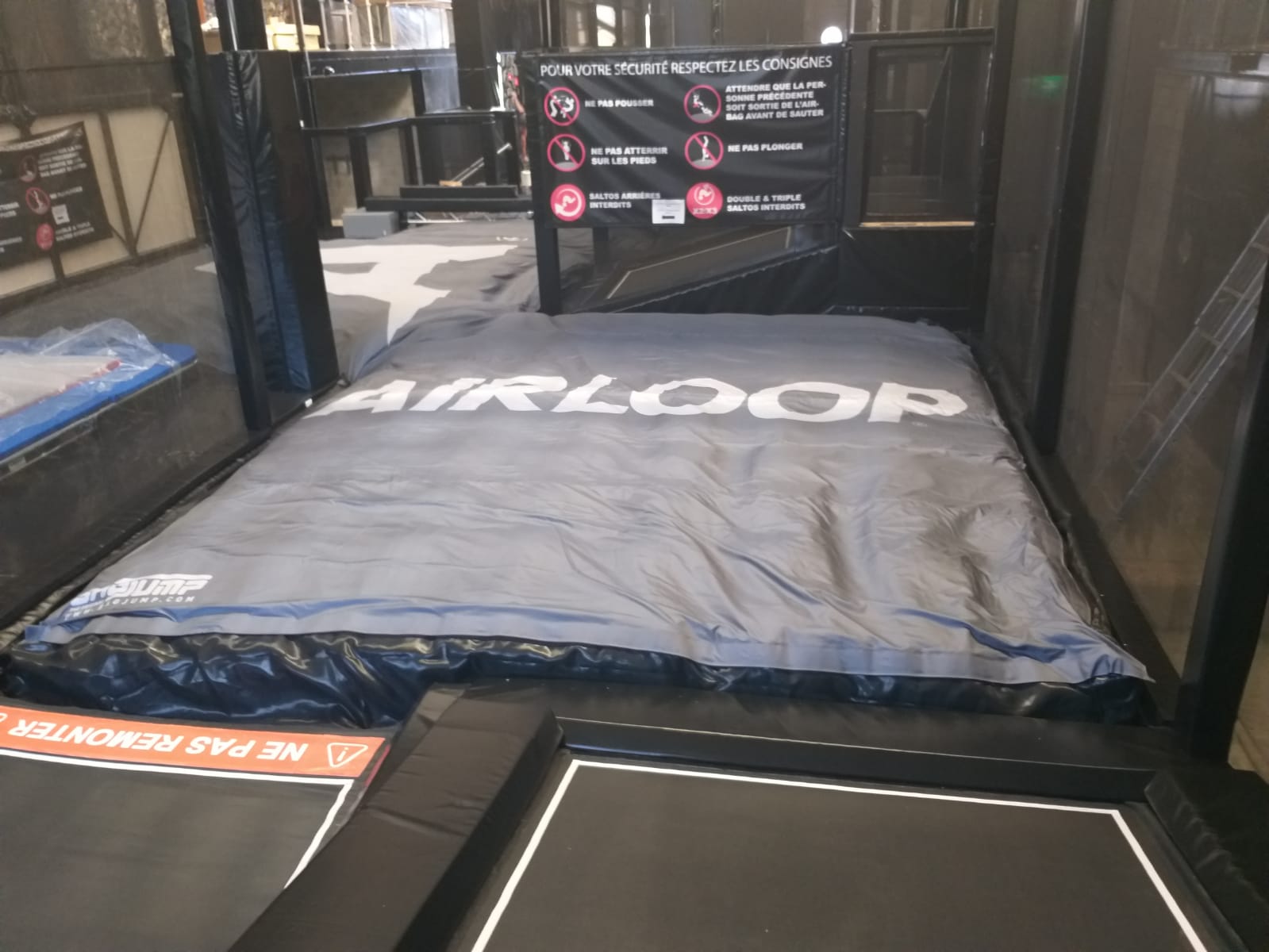 Trampoline Park Airloop
